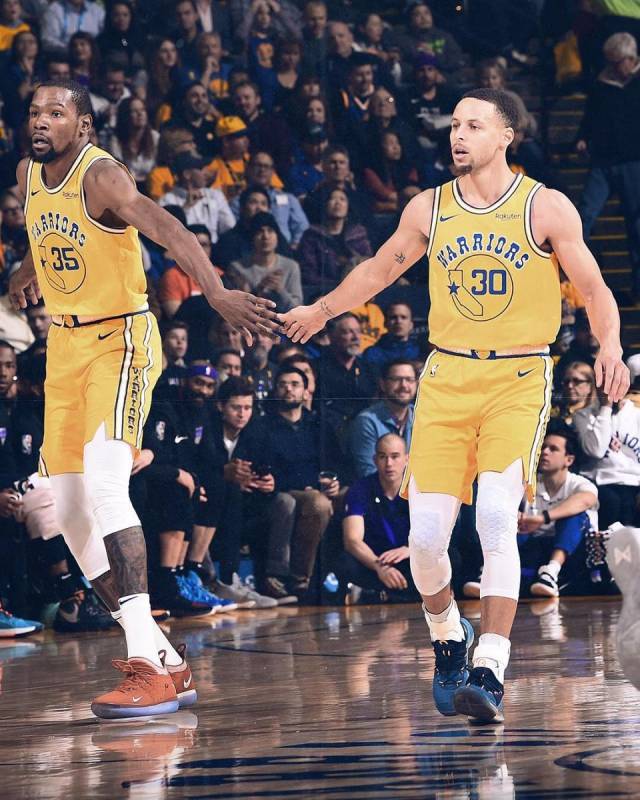 乒乓︱王楚欽慶功暢飲面紅紅　馬龍終復出夥陳夢領亞洲隊戰老瓦盃.